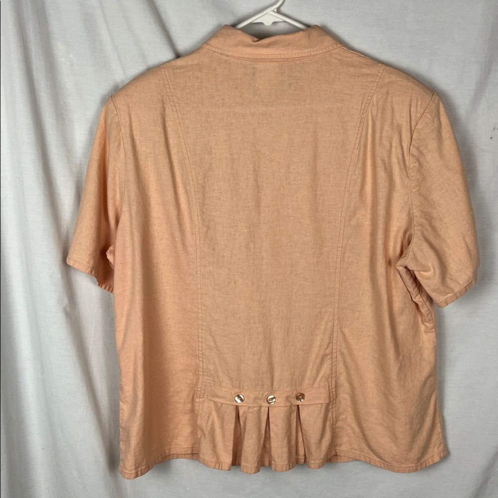 Vintage Southern Lady Salmon Blouse with Floral Embroidery Linen Blend - Picture 7 of 8